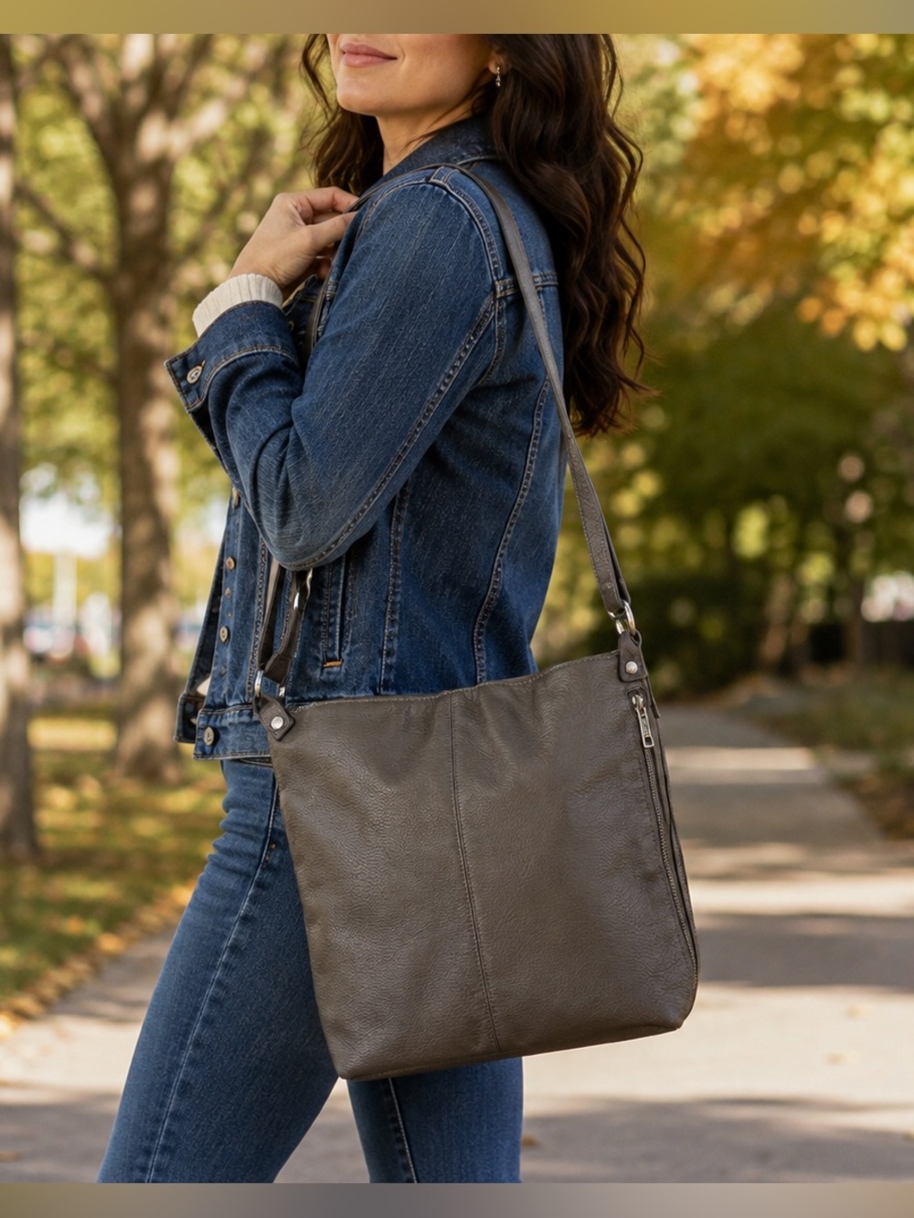 Roots Convertible Crossbody Shoulder Bag Gray Taupe Large Everyday Purse